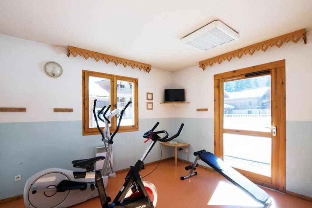 Appartement Rez-De-Chaussee, Cosy T3 4 A 6 Pers Avec Piscines Interieure & Exterieure A Samoens En Haute-Savoie Eksteriør billede